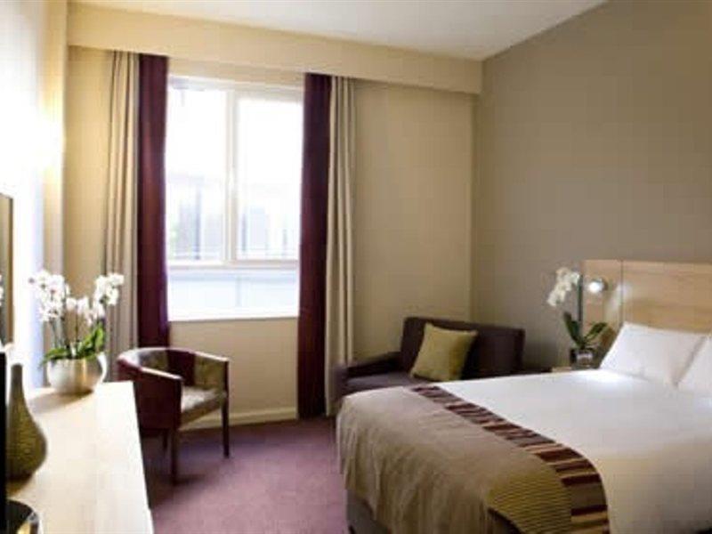 Leonardo Hotel Derby Rum bild